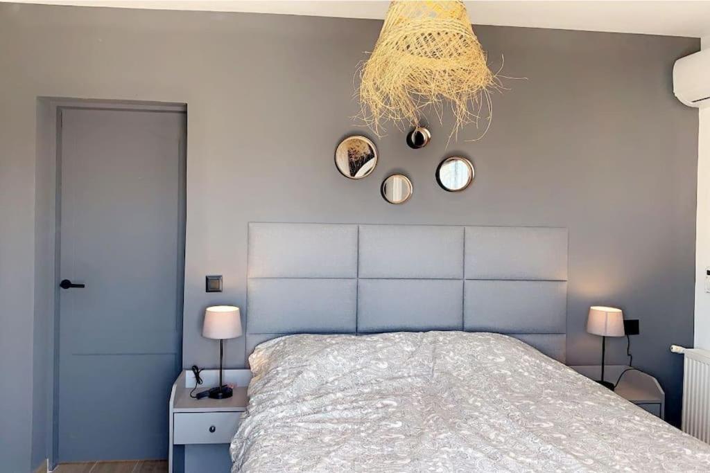 Casa Serenity Au Canal Avec Piscine Et Amarre Villa Empuriabrava